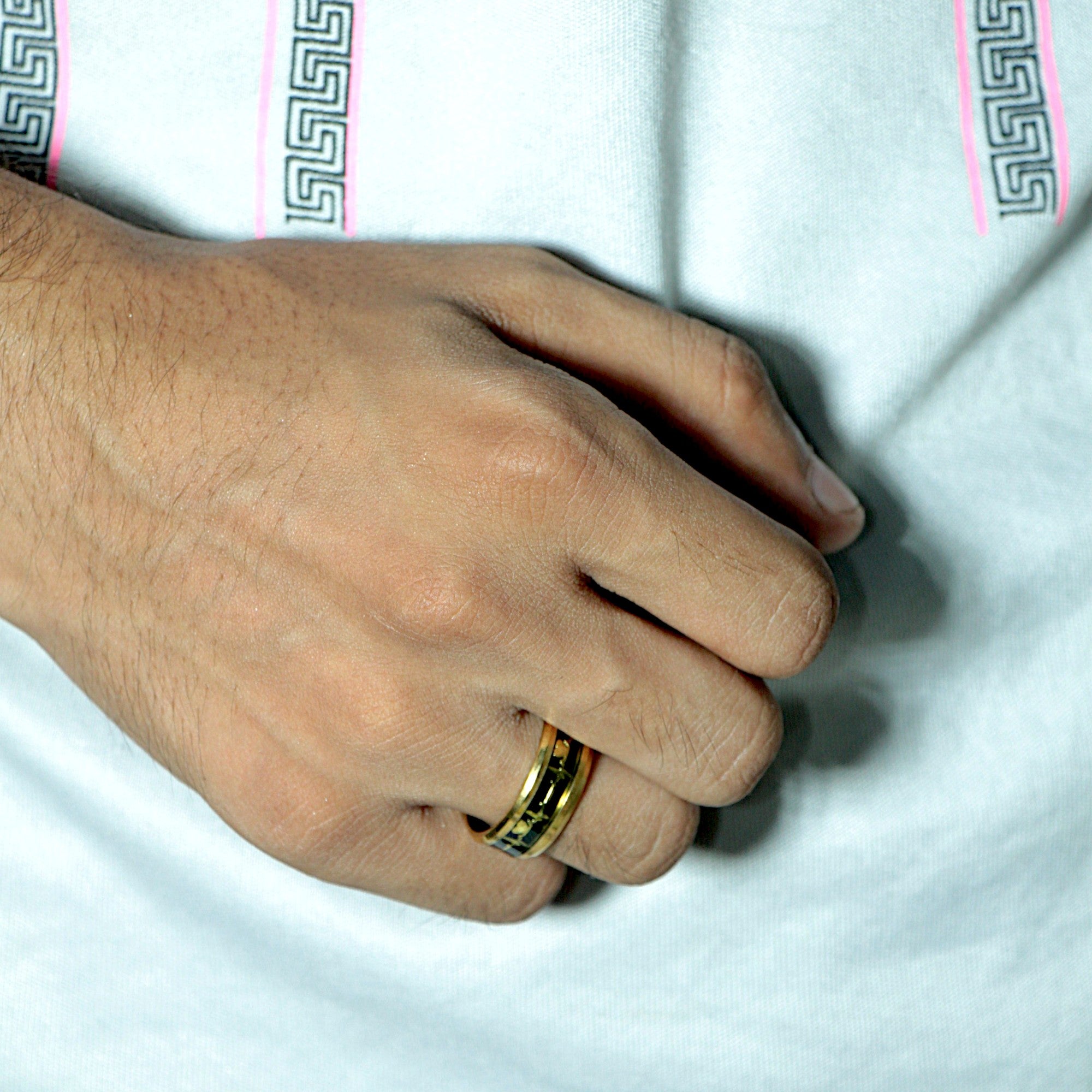 CrossEdge Premium Men’s Ring – Sleek Stainless Steel Finish